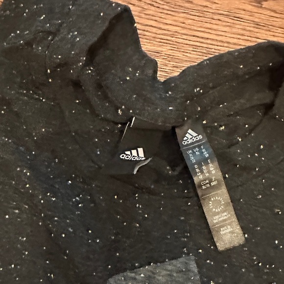 Adidas Charcoal Speckled Sleeveless Top - Picture 2 of 3